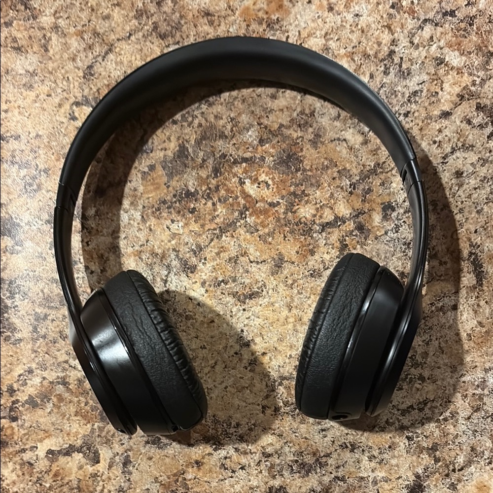Beats by Dre On-Ear Black Headphones